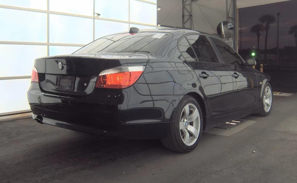 2007 BMW E60 5 Series Sedan - Image 3 of 9