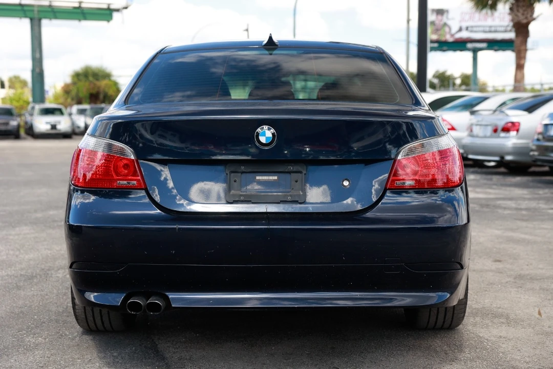 2007 BMW E60 5 Series Sedan - Image 7 of 12