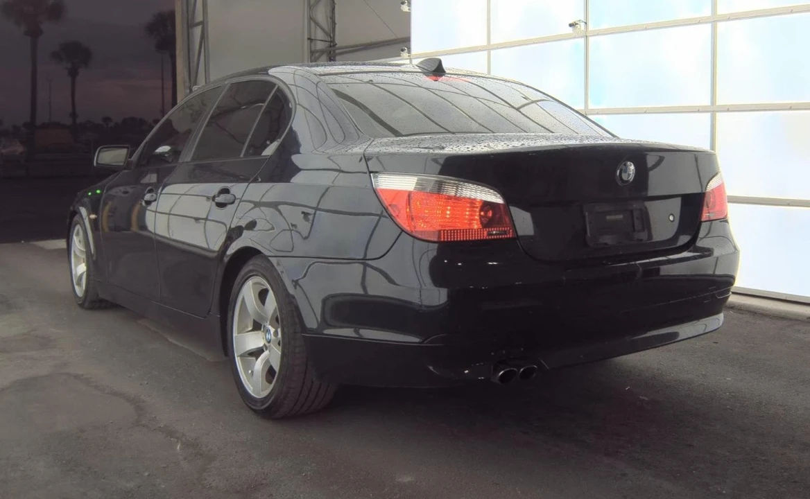 2007 BMW E60 5 Series Sedan - Image 4 of 9