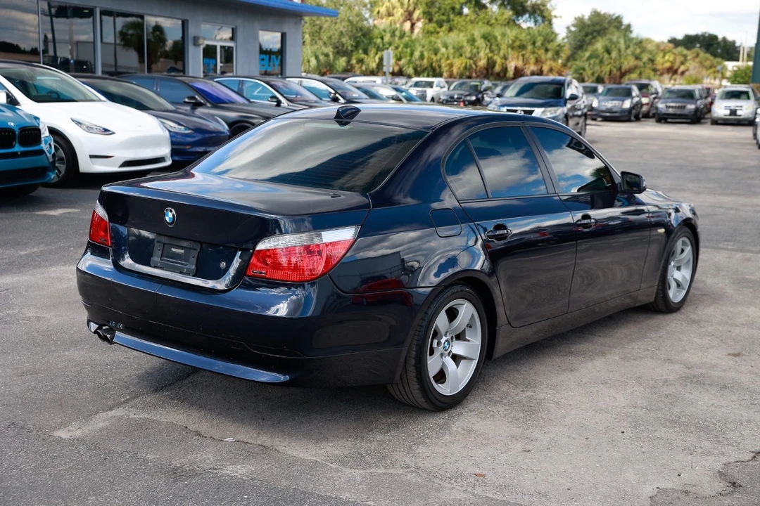 2007 BMW E60 5 Series Sedan - Image 11 of 12
