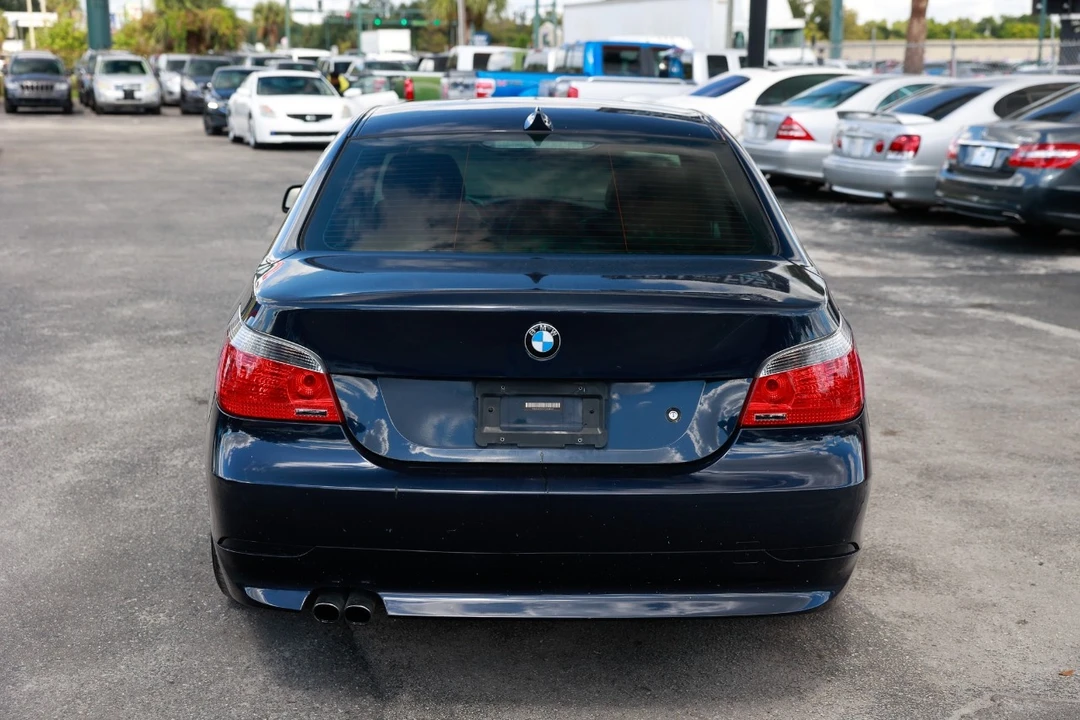 2007 BMW E60 5 Series Sedan - Image 9 of 12