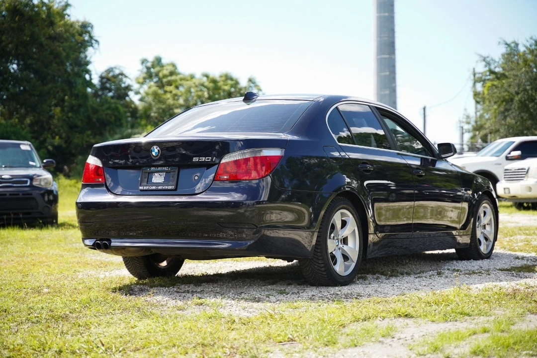 2007 BMW E60 5 Series Sedan - Image 11 of 12