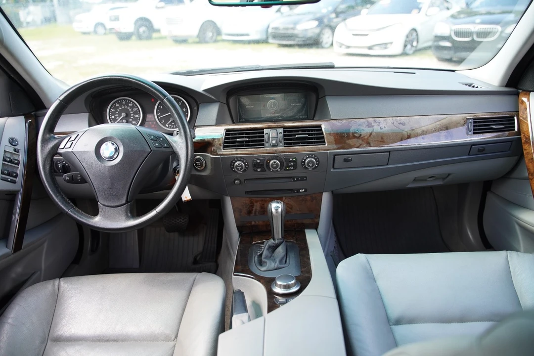 2007 BMW E60 5 Series Sedan - Image 2 of 12