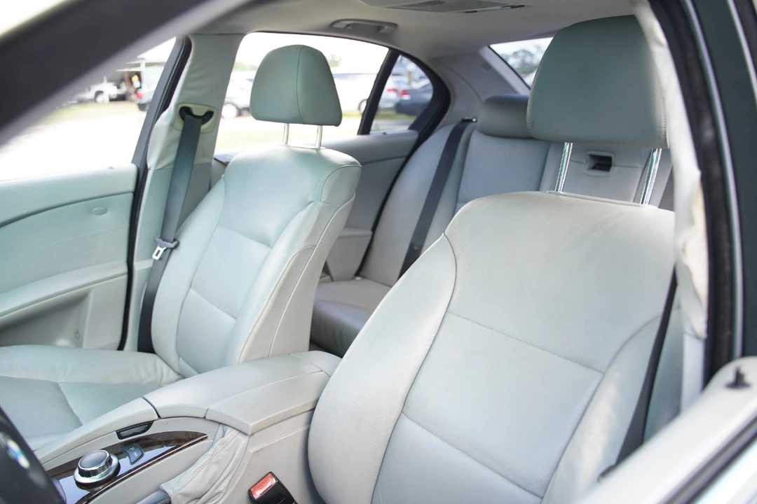 2007 BMW E60 5 Series Sedan - Image 6 of 12
