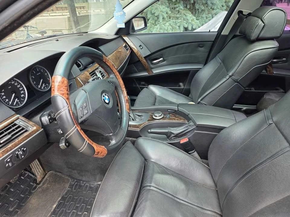 2007 BMW E60 5 Series Sedan - Image 3 of 10