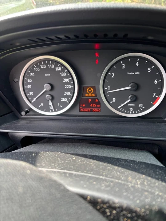 2007 BMW E60 5 Series Sedan - Image 12 of 13