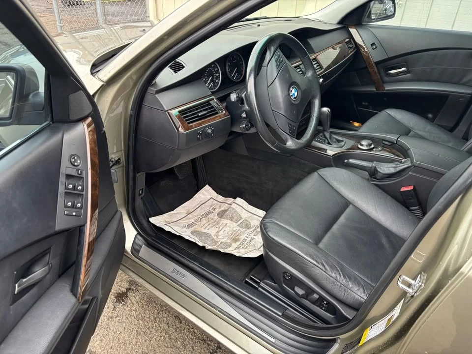 2007 BMW E60 5 Series Sedan - Image 10 of 18