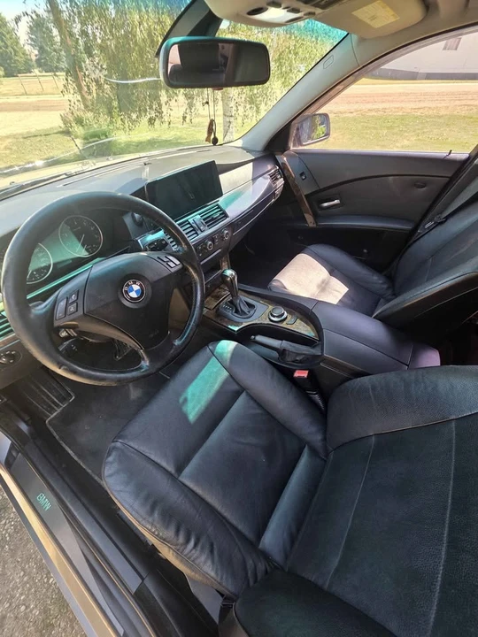 2007 BMW E60 5 Series Sedan - Image 9 of 19