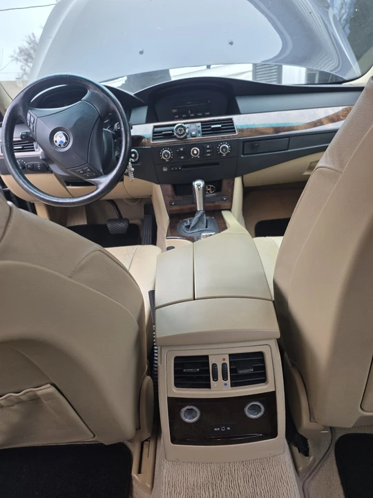 2007 BMW E60 5 Series Sedan - Image 10 of 13