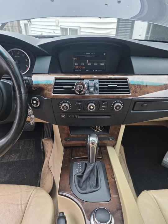 2007 BMW E60 5 Series Sedan - Image 11 of 13
