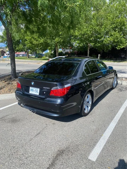 2007 BMW E60 5 Series Sedan - Image 3 of 8