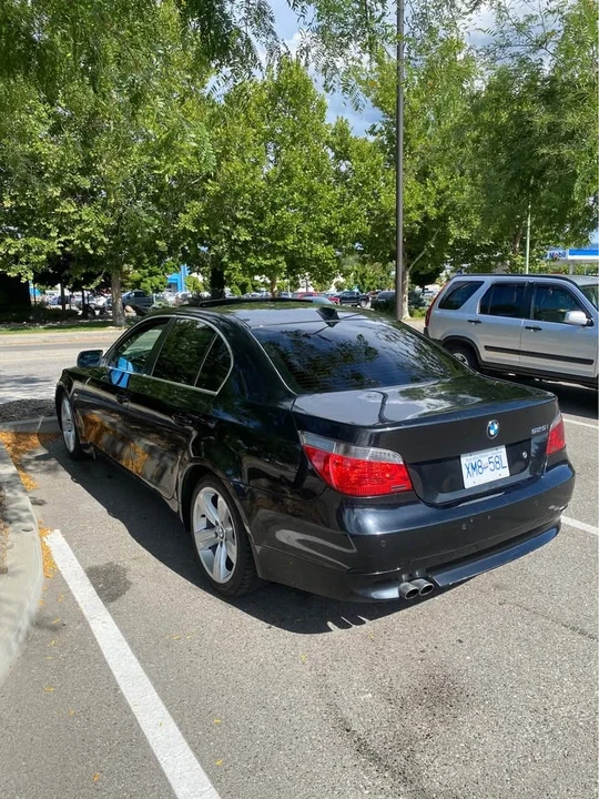 2007 BMW E60 5 Series Sedan - Image 4 of 8