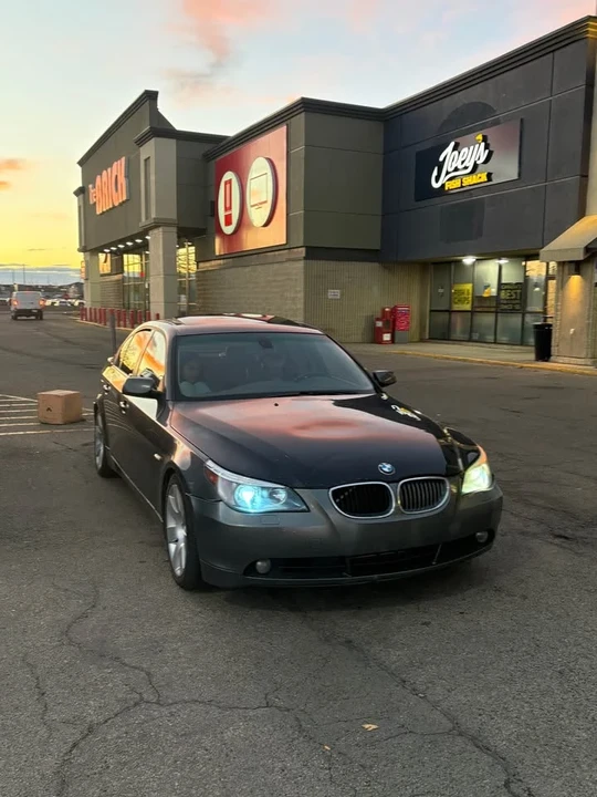 2007 BMW E60 5 Series Sedan - Image 4 of 8