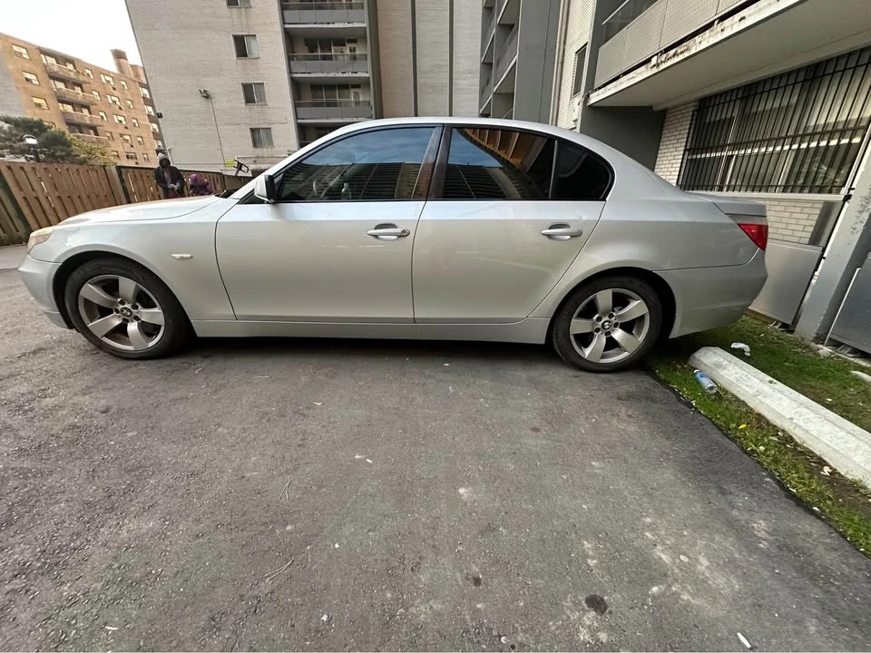 2007 BMW E60 5 Series Sedan - Image 2 of 4