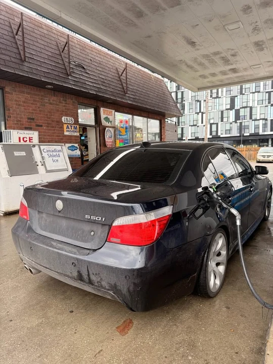 2007 BMW E60 5 Series Sedan - Image 3 of 4