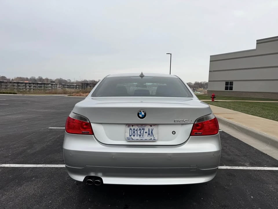 2007 BMW E60 5 Series Sedan - Image 3 of 16