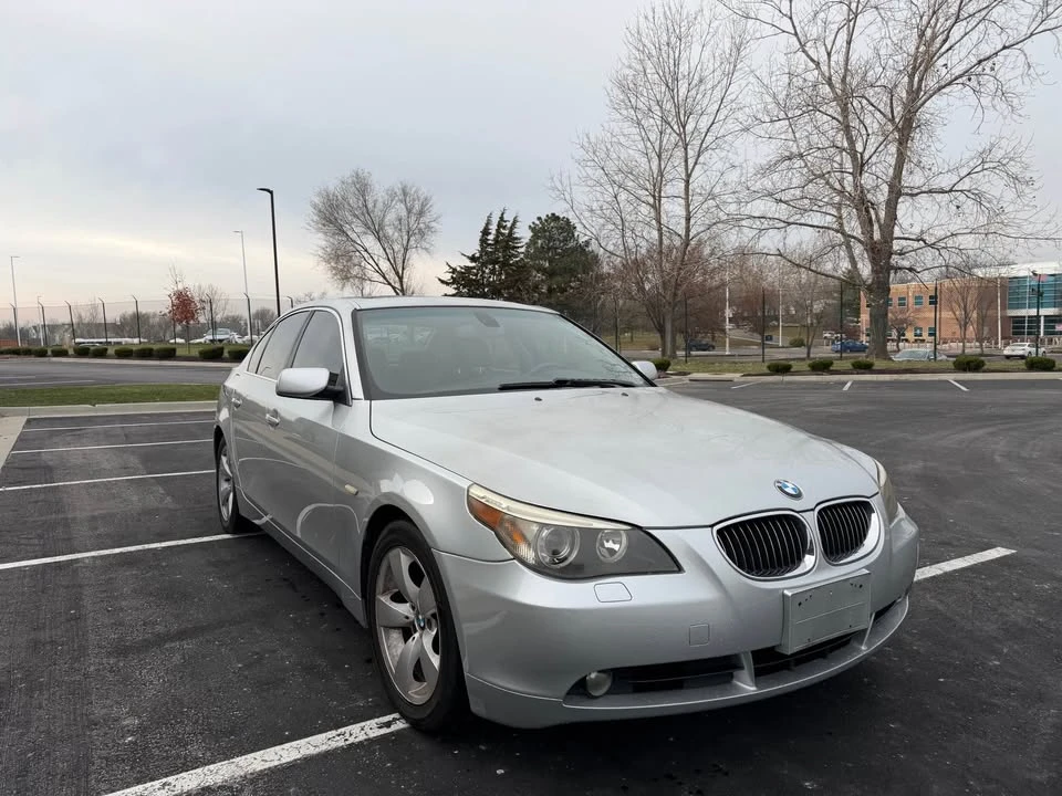 2007 BMW E60 5 Series Sedan - Image 6 of 16