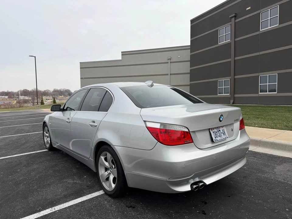 2007 BMW E60 5 Series Sedan - Image 2 of 16
