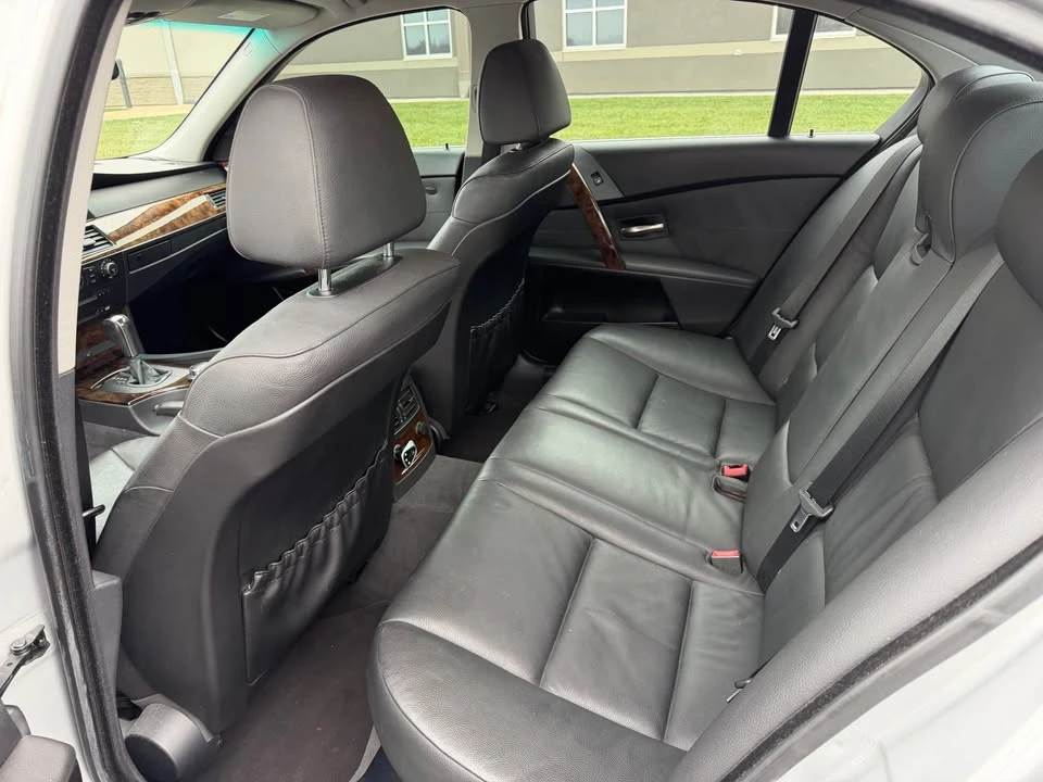 2007 BMW E60 5 Series Sedan - Image 10 of 16