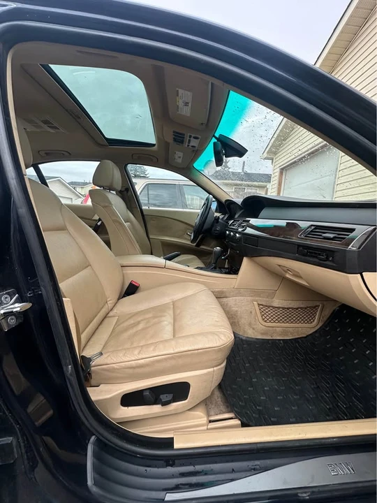 2007 BMW E60 5 Series Sedan - Image 11 of 12
