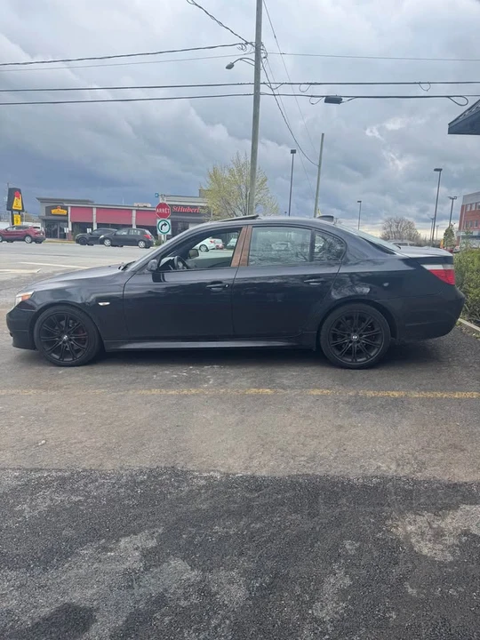 2007 BMW E60 5 Series Sedan - Image 3 of 8