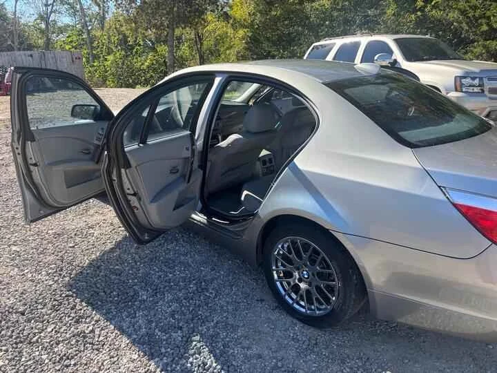 2007 BMW E60 5 Series Sedan - Image 7 of 15
