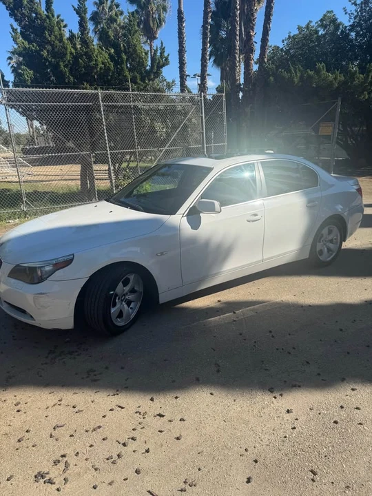 2007 BMW E60 5 Series Sedan - Image 5 of 11