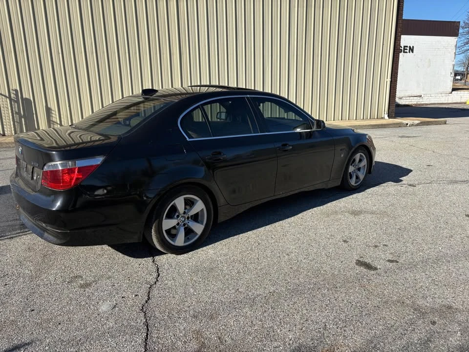 2007 BMW E60 5 Series Sedan - Image 5 of 9