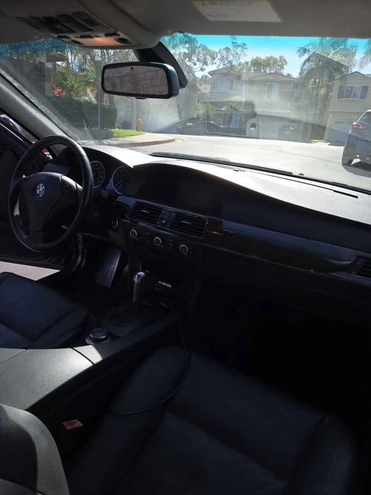 2007 BMW E60 5 Series Sedan - Image 5 of 8