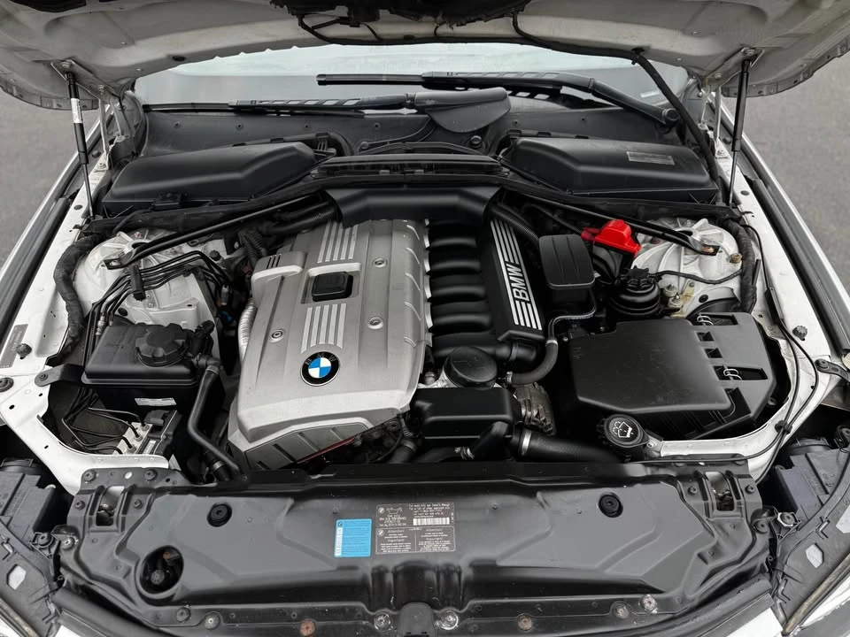 2007 BMW E60 5 Series Sedan - Image 4 of 8