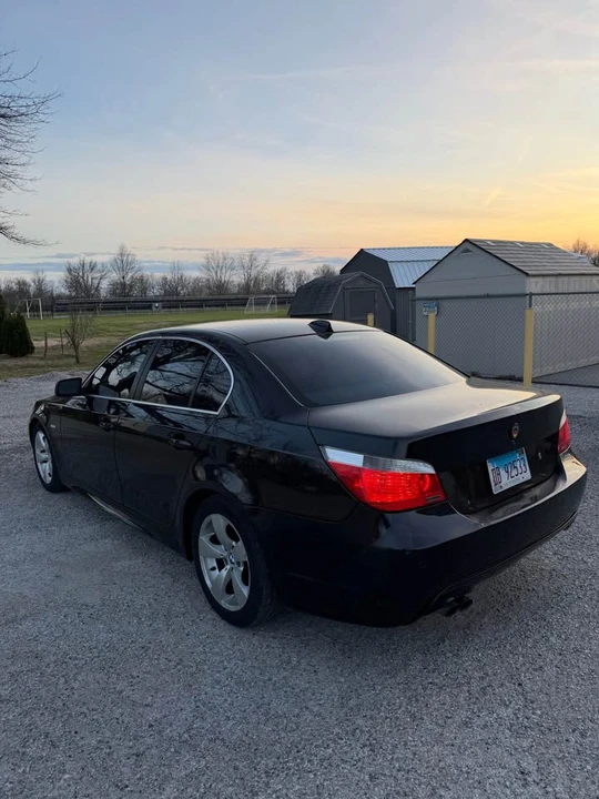 2007 BMW E60 5 Series Sedan - Image 7 of 16