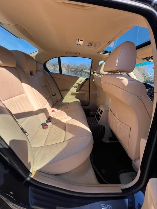 2007 BMW E60 5 Series Sedan - Image 7 of 14