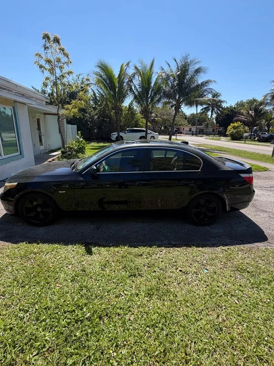 2007 BMW E60 5 Series Sedan - Image 3 of 3