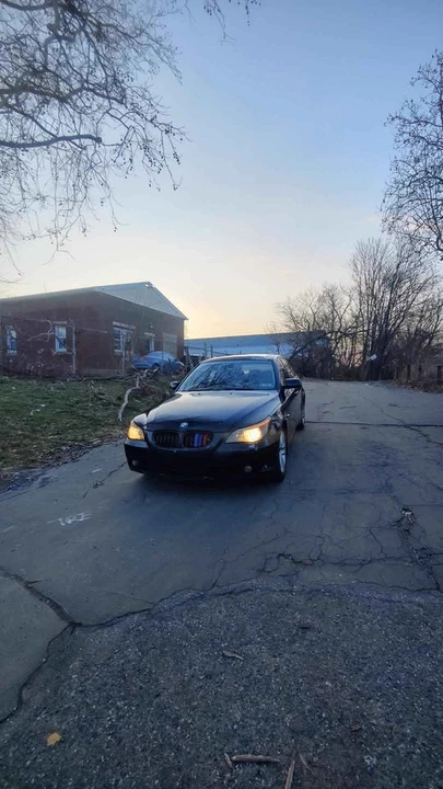 2007 BMW E60 5 Series Sedan - Image 10 of 11