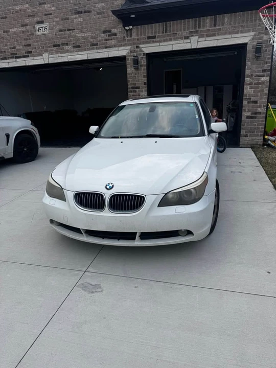 2007 BMW E60 5 Series Sedan - Image 6 of 7
