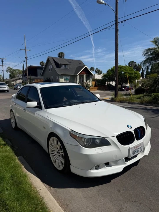 2007 BMW E60 5 Series Sedan - Image 2 of 6