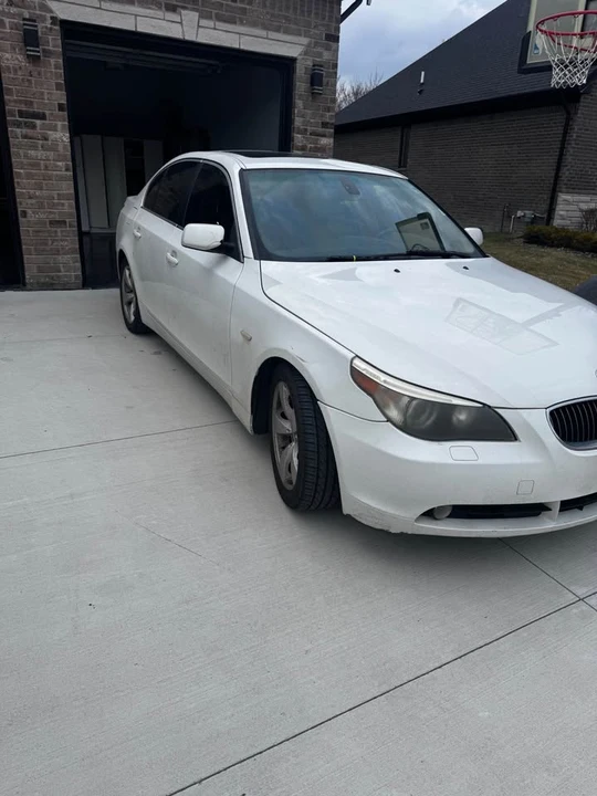 2007 BMW E60 5 Series Sedan - Image 2 of 7