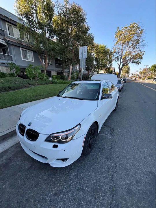 2007 BMW E60 5 Series Sedan - Image 3 of 9