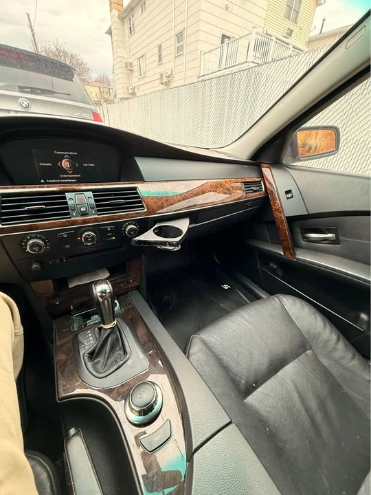 2007 BMW E60 5 Series Sedan - Image 8 of 12