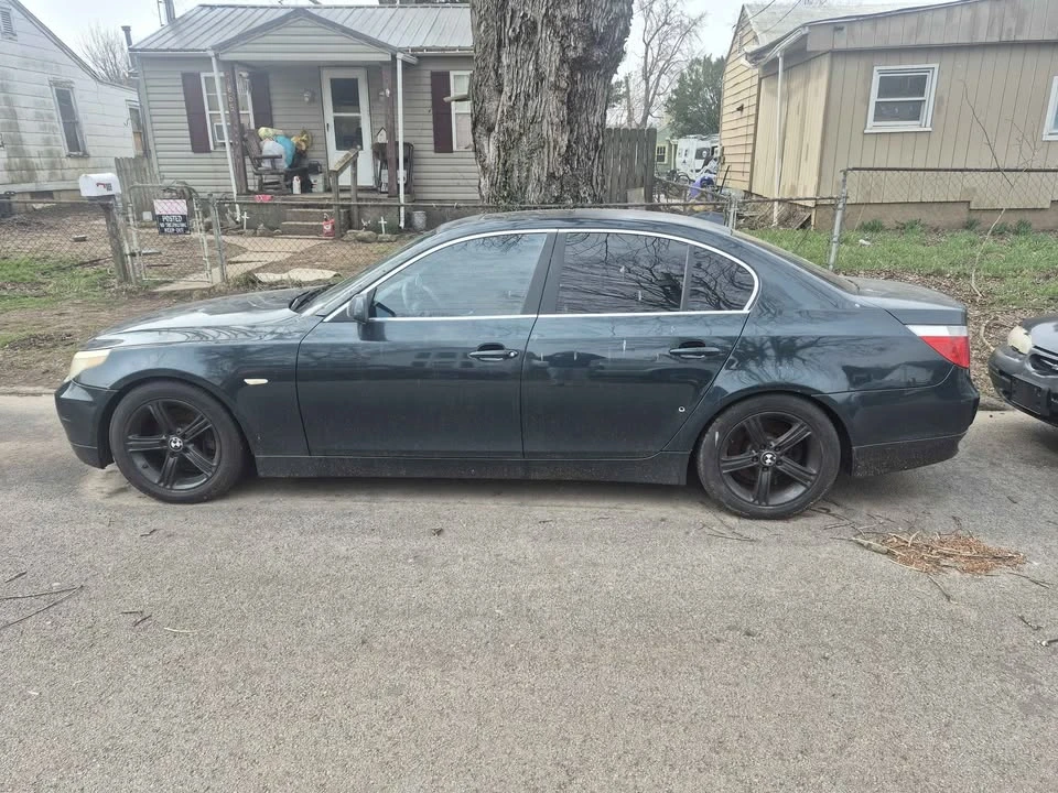 2007 BMW E60 5 Series Sedan - Image 2 of 8