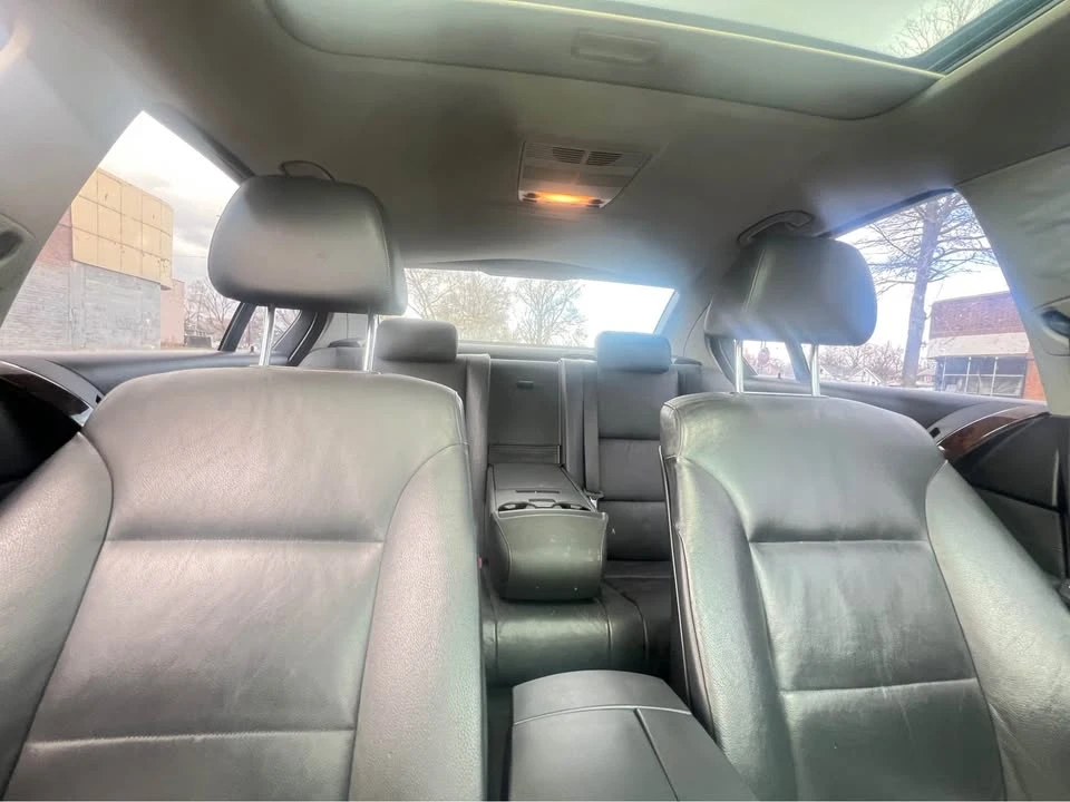 2007 BMW E60 5 Series Sedan - Image 11 of 18