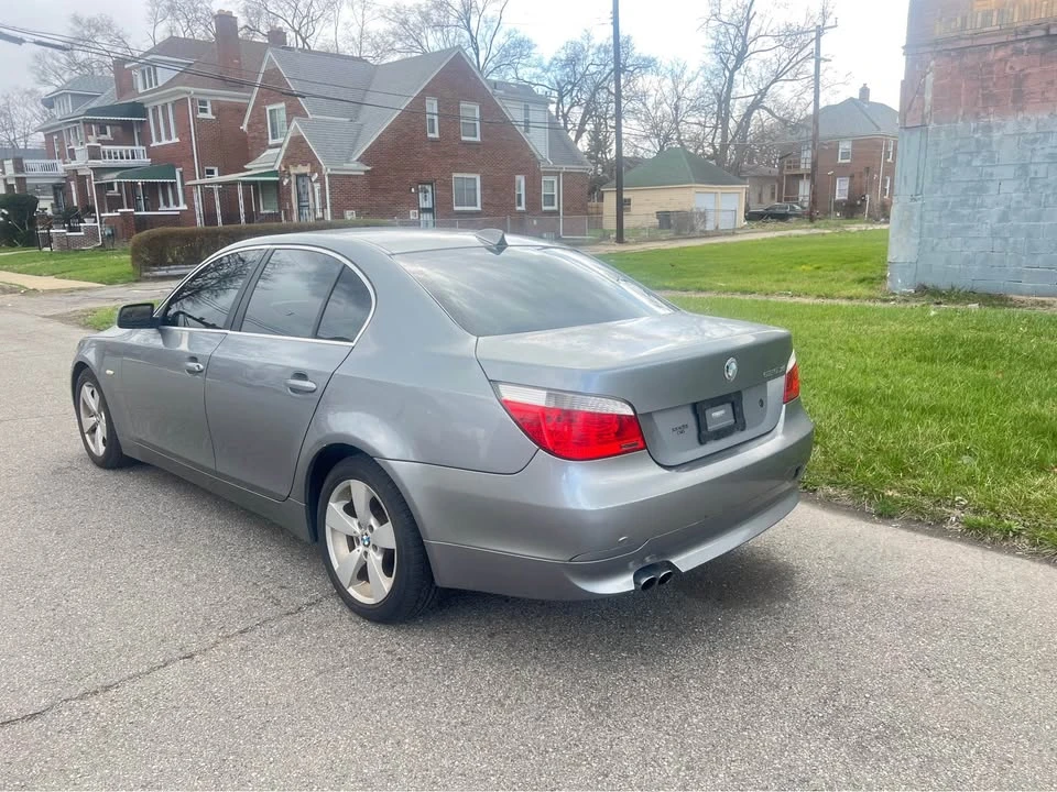 2007 BMW E60 5 Series Sedan - Image 17 of 18