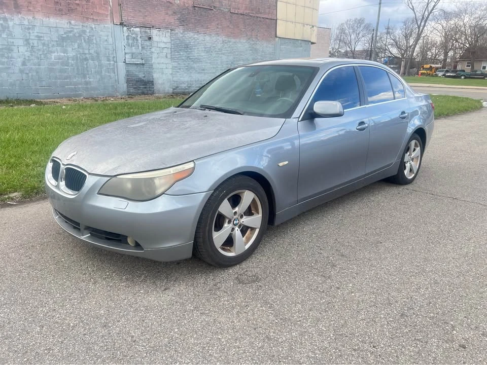 2007 BMW E60 5 Series Sedan - Image 2 of 18