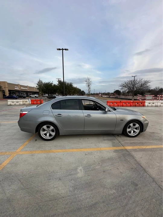 2007 BMW E60 5 Series Sedan - Image 5 of 11