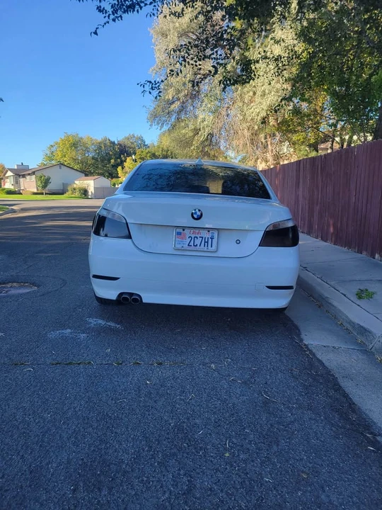 2007 BMW E60 5 Series Sedan - Image 5 of 8