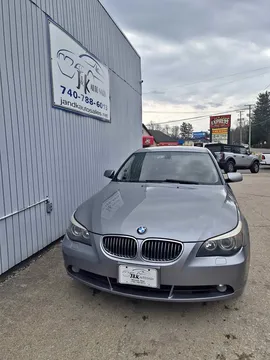 2007 BMW 5 Series 528xi Sedan