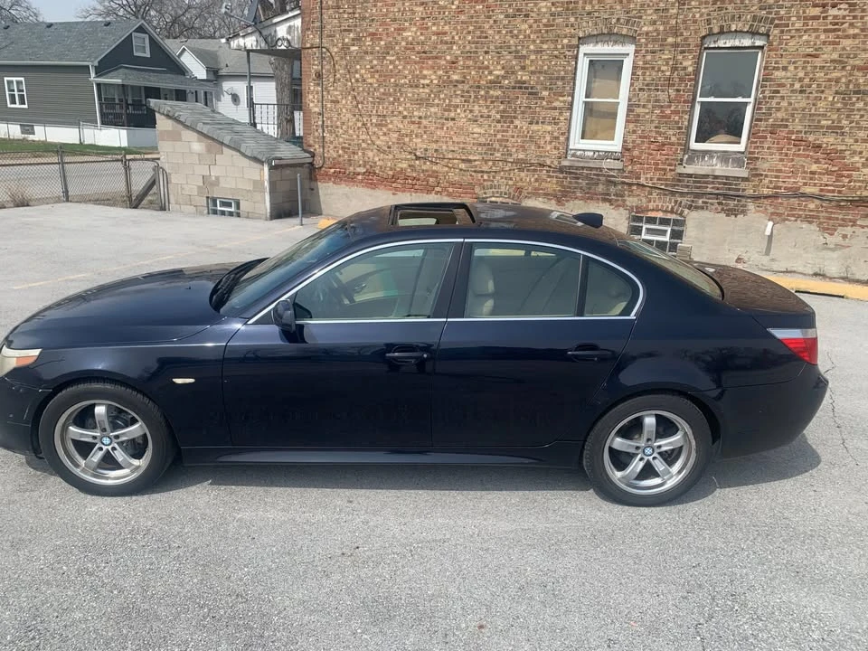 2007 BMW E60 5 Series Sedan - Image 2 of 16