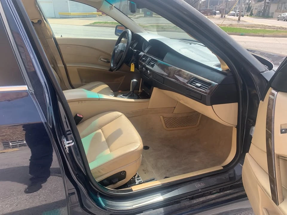 2007 BMW E60 5 Series Sedan - Image 12 of 16