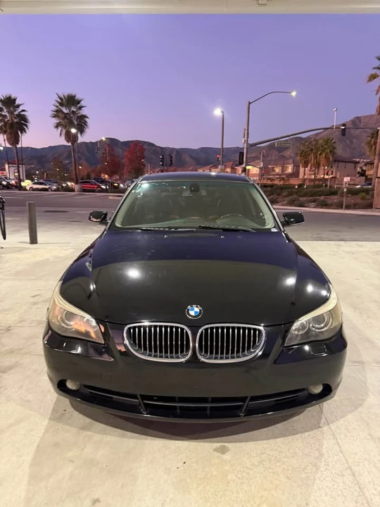 2007 BMW E60 5 Series Sedan - Image 2 of 12