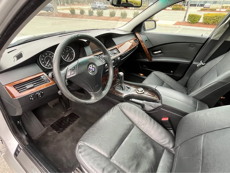 2007 BMW E60 5 Series Sedan - Image 12 of 18